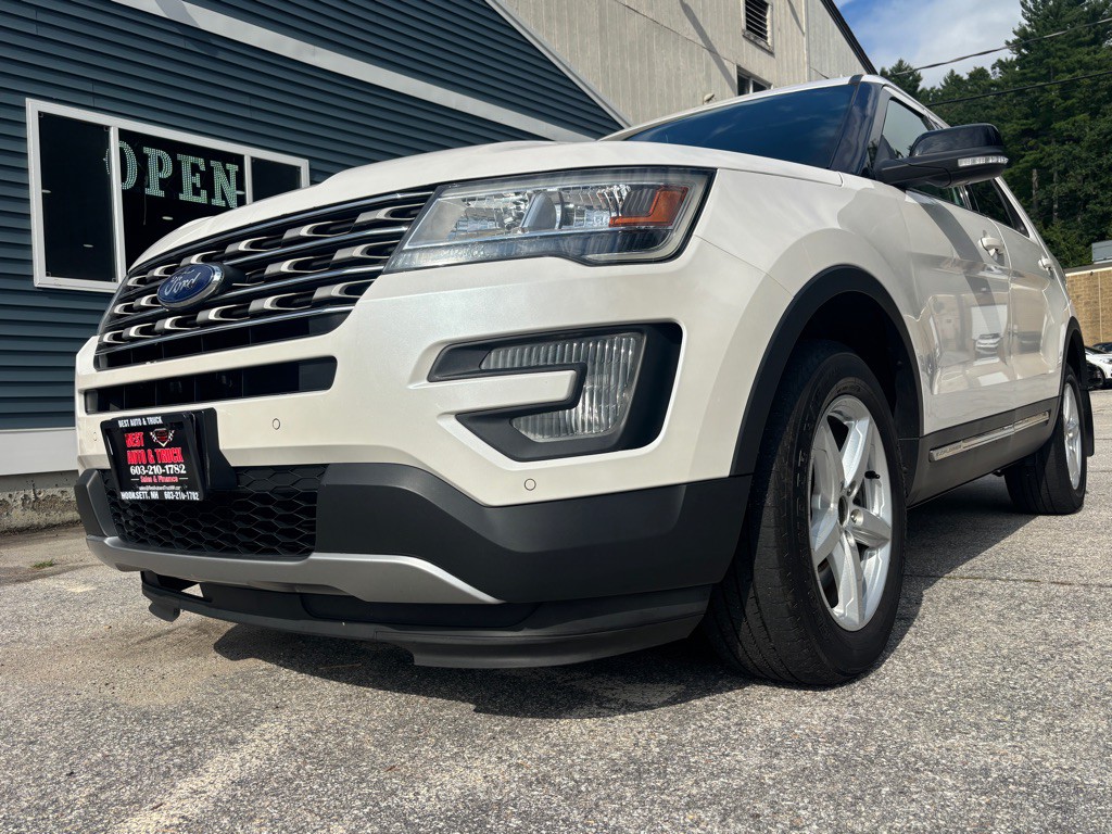 2017 Ford Explorer Image 3