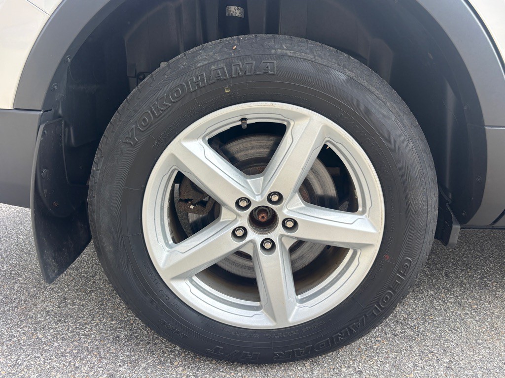 2017 Ford Explorer Image 17