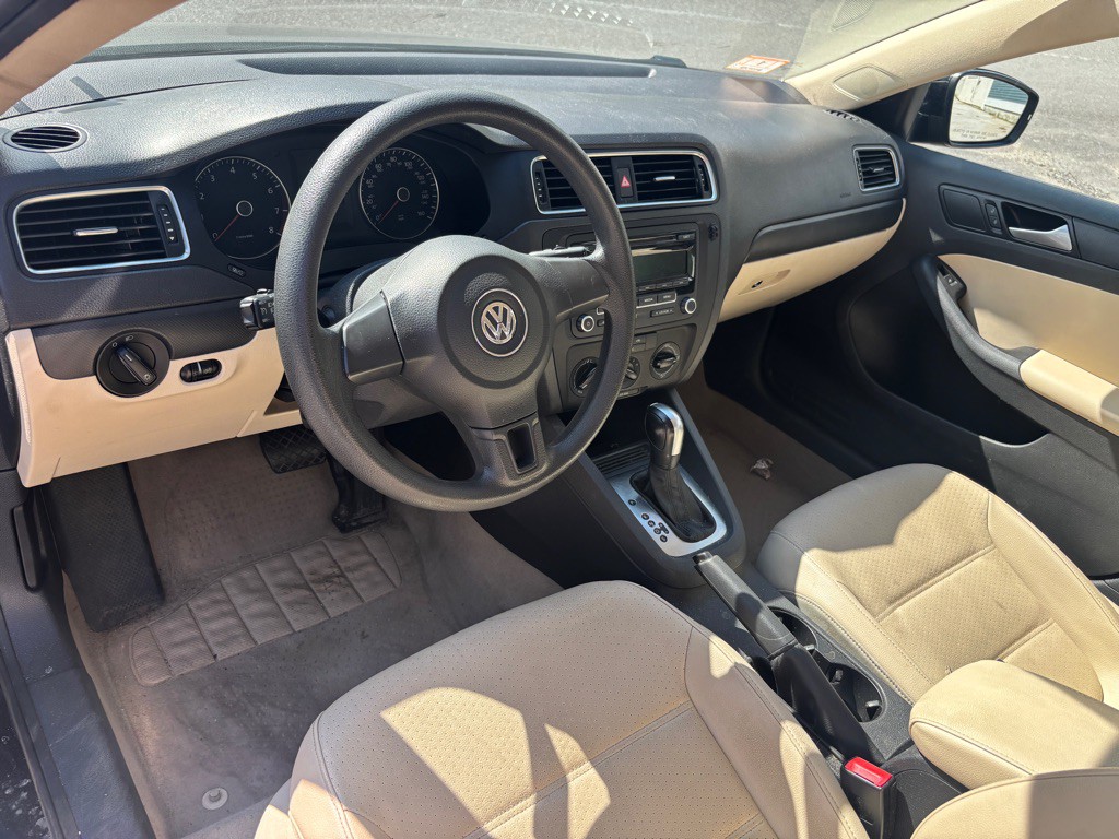 2014 Volkswagen Jetta Image 5