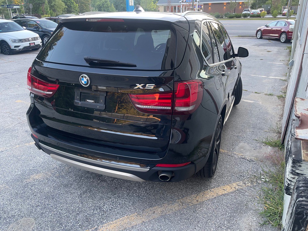 2016 BMW X5 Image 2