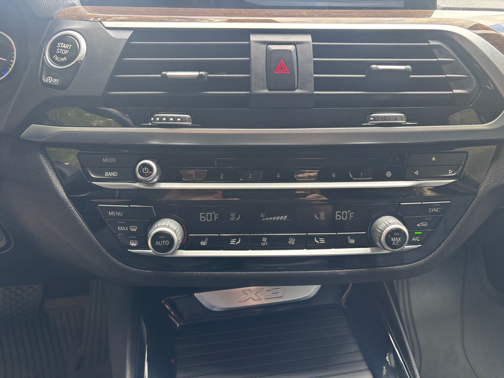 2018 BMW X3 Image 26