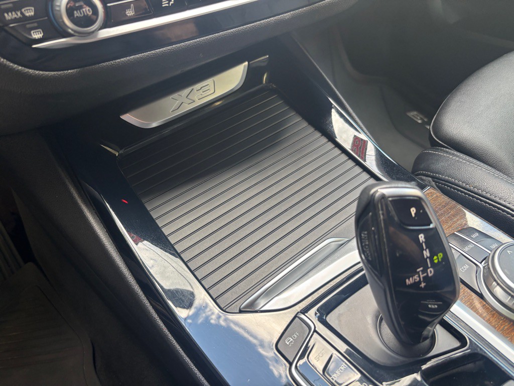 2018 BMW X3 Image 27