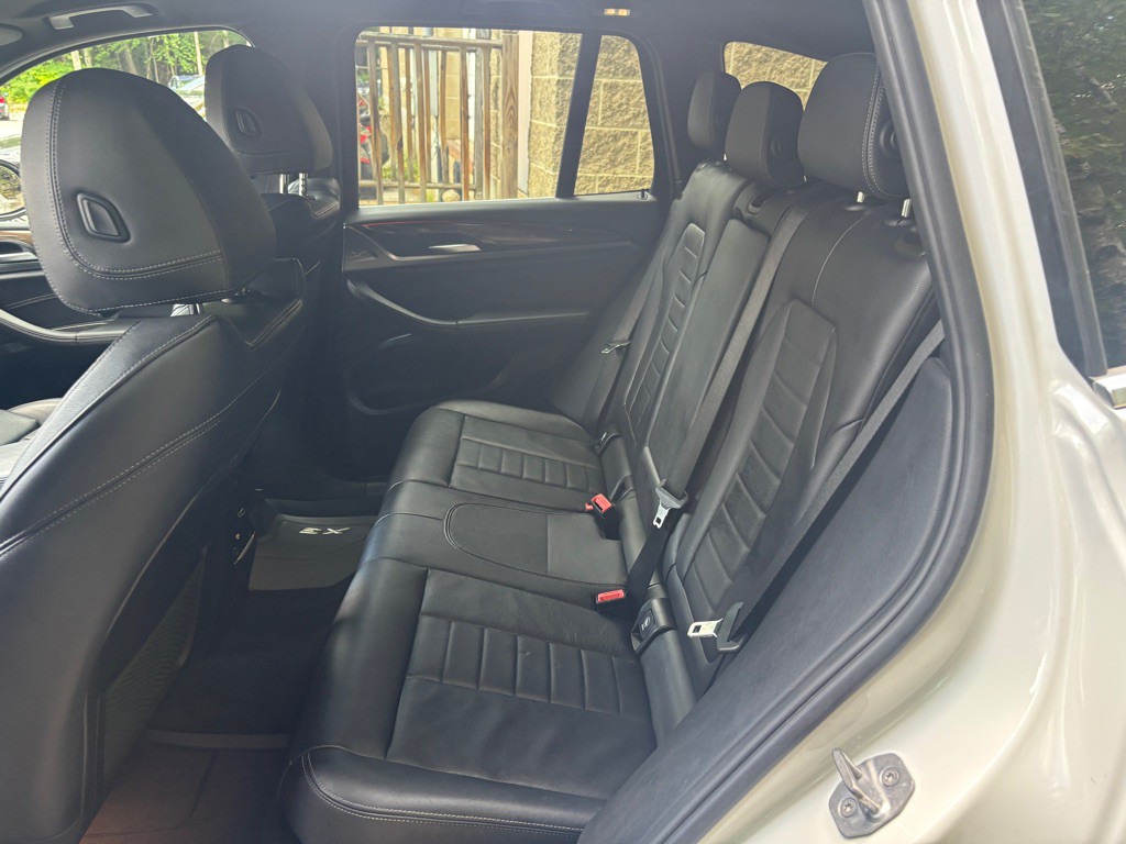 2018 BMW X3 Image 35