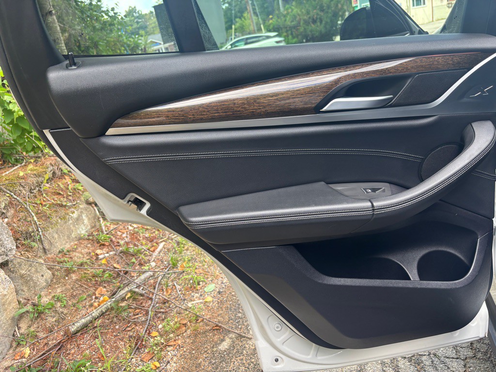 2018 BMW X3 Image 45
