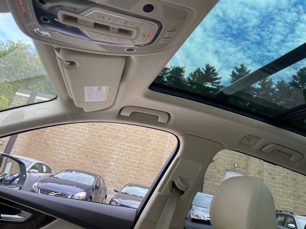 2017 Audi Q7 Image 5