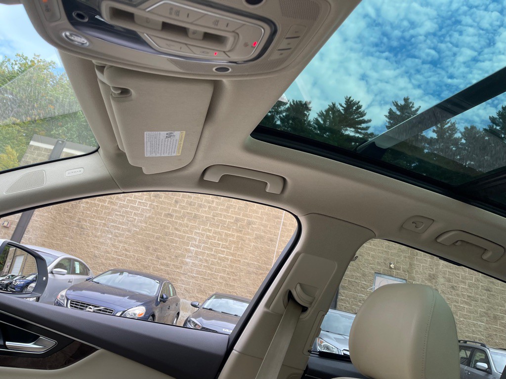 2017 Audi Q7 Image 6