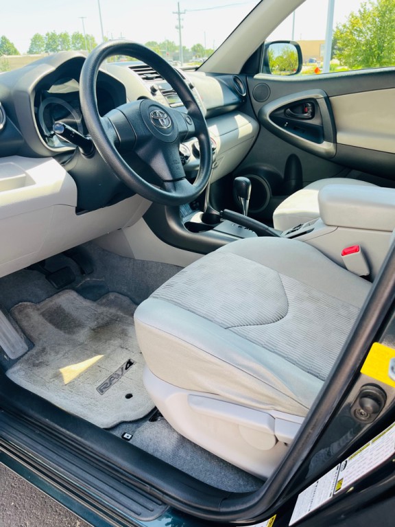 2011 Toyota Rav4 Image 7