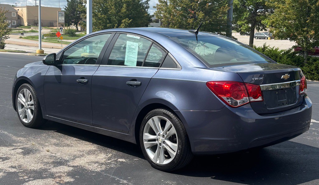 2014 Chevrolet Cruze Image 4