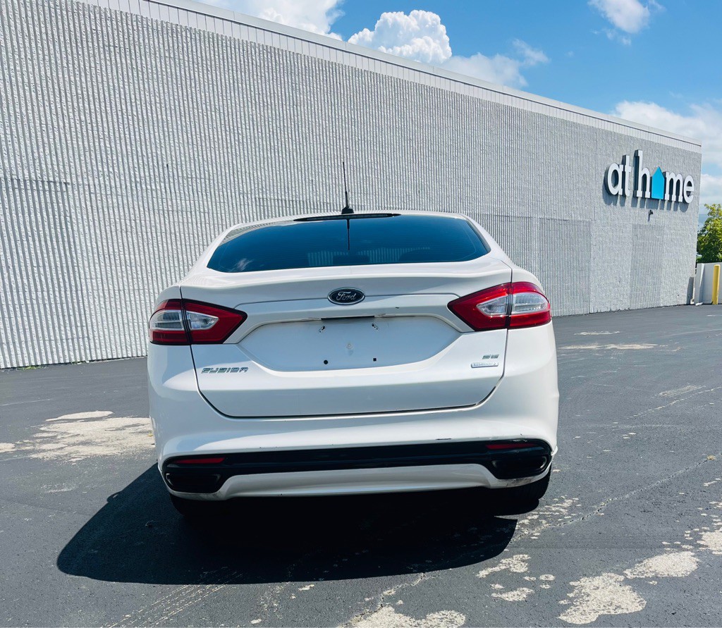 2014 Ford Fusion Image 4