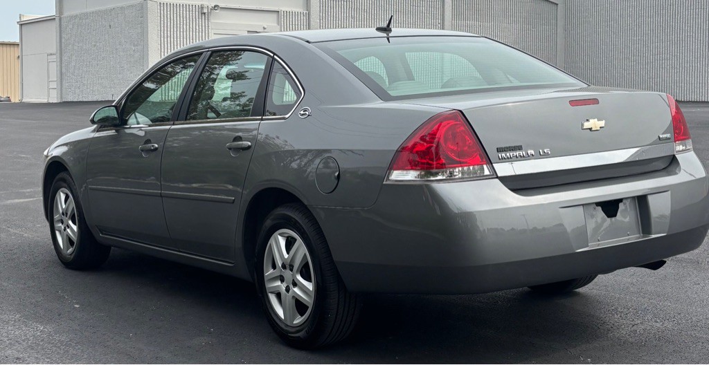 2008 Chevrolet Impala Image 3