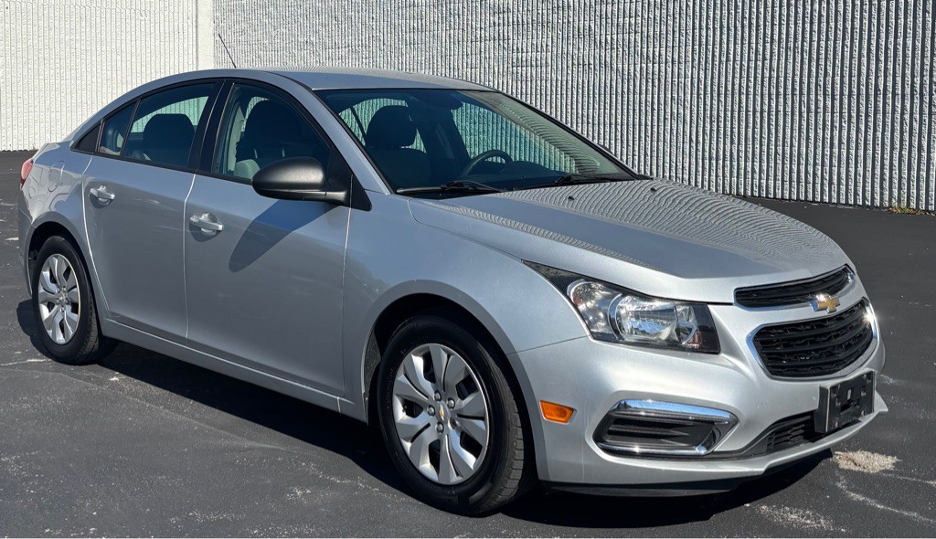 2015 Chevrolet Cruze Image 6
