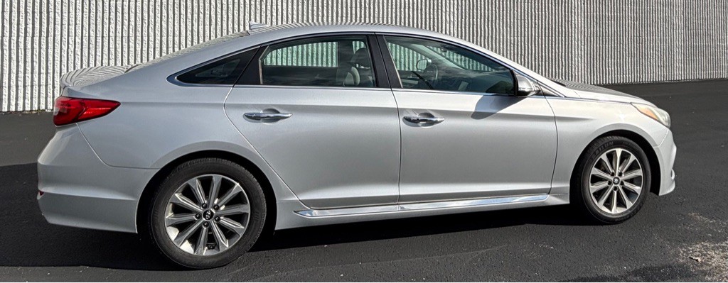 2016 Hyundai Sonata Image 5