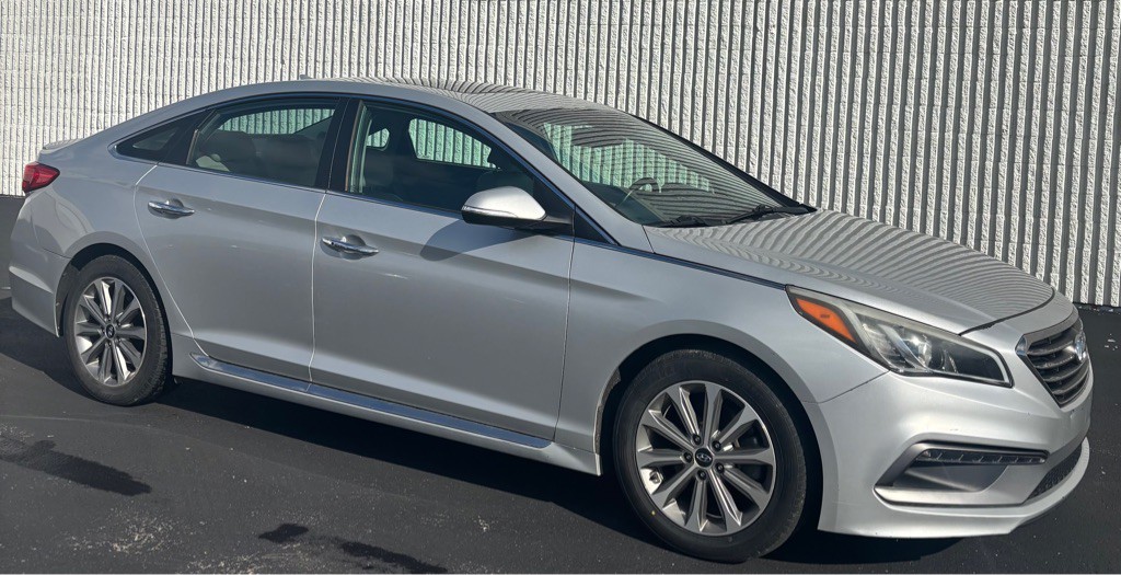 2016 Hyundai Sonata Image 6