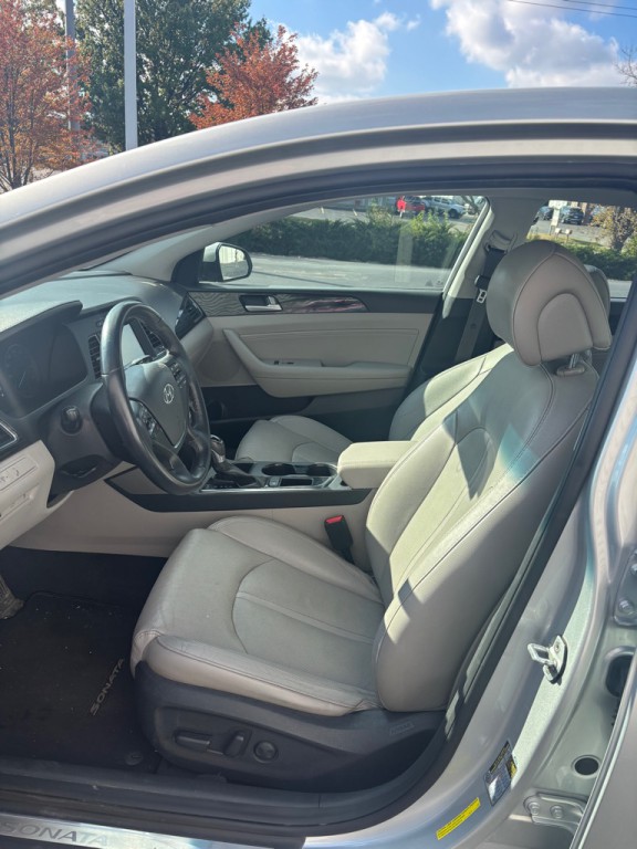 2016 Hyundai Sonata Image 7