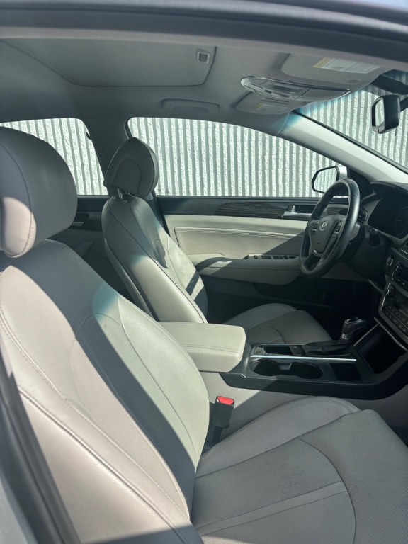 2016 Hyundai Sonata Image 11