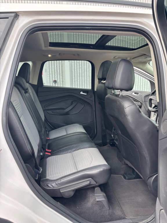 2017 Ford Escape Image 10