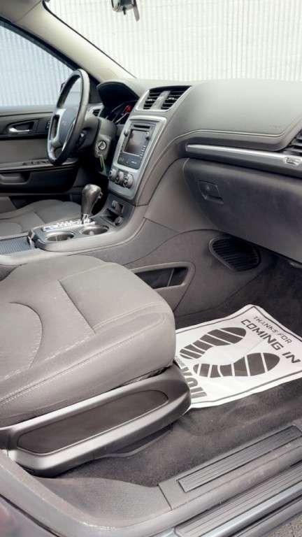 2014 GMC Acadia Image 8
