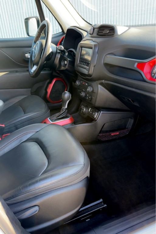 2019 Jeep Renegade Image 8