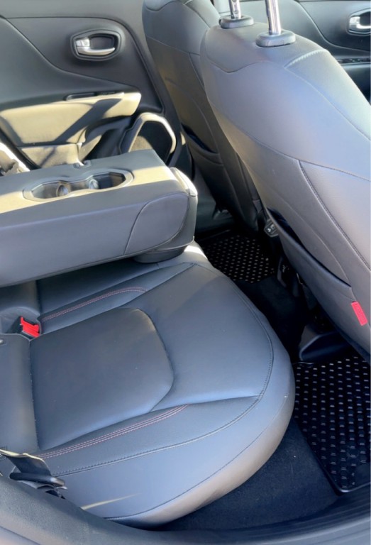 2019 Jeep Renegade Image 10