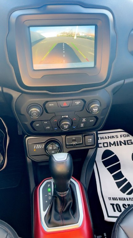 2019 Jeep Renegade Image 12