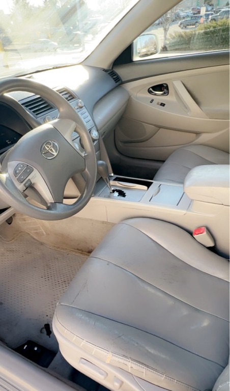 2011 Toyota Camry Image 6