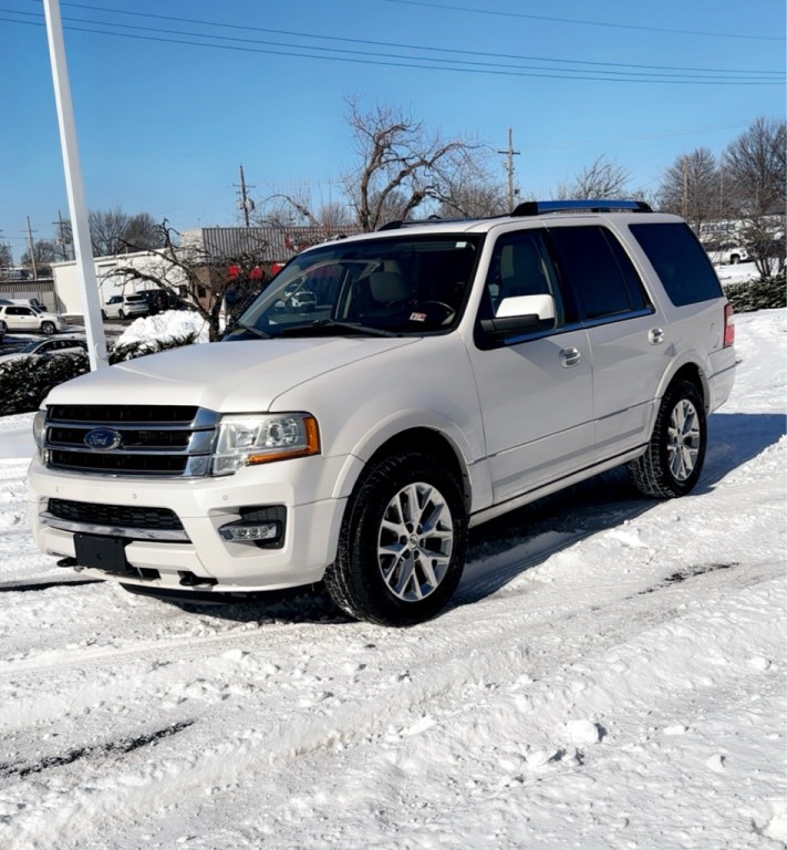 2015 Ford Expedition Image 2