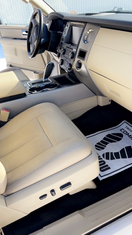 2015 Ford Expedition Image 8