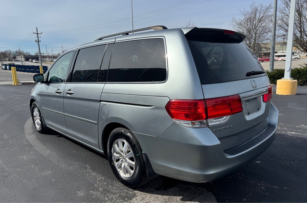 2008 Honda Odyssey Image 3
