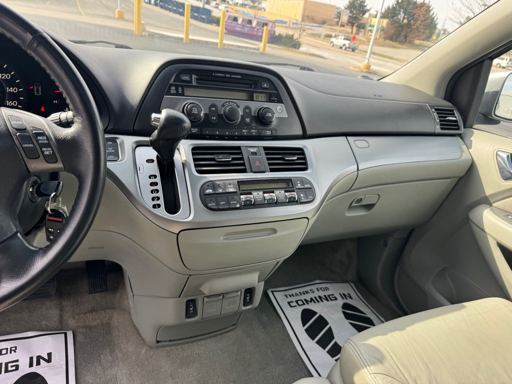 2008 Honda Odyssey Image 11