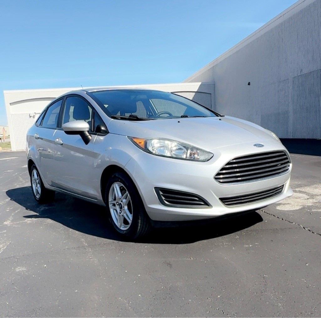 2019 Ford Fiesta Image 2