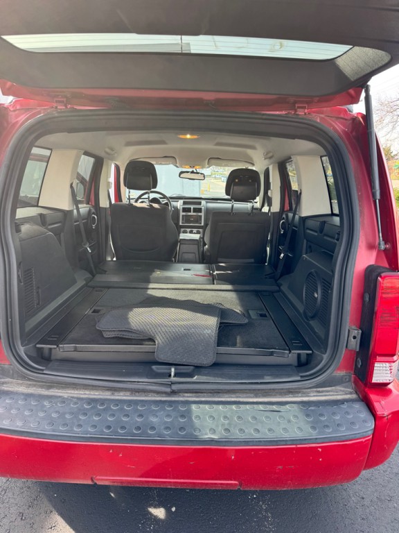 2011 Dodge Nitro Image 12