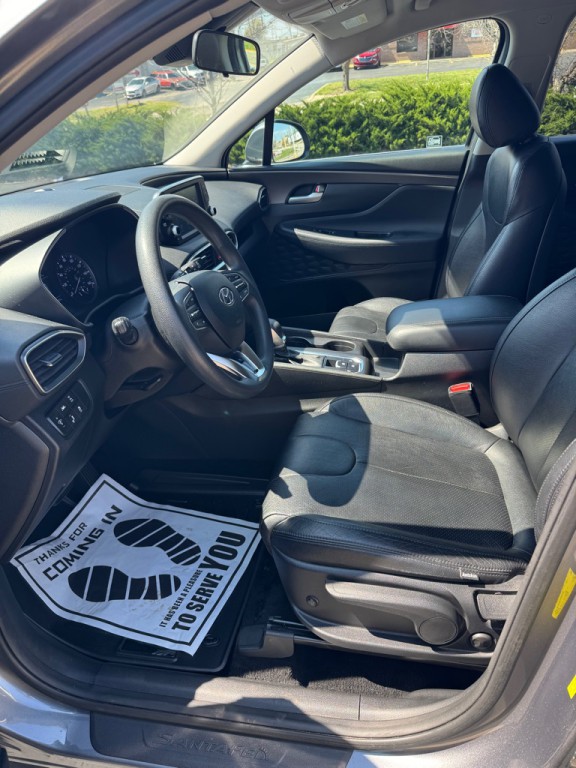 2019 Hyundai Santa Fe Image 9