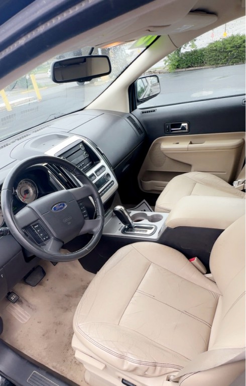 2010 Ford Edge Image 7