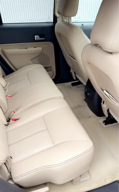 2010 Ford Edge Image 10