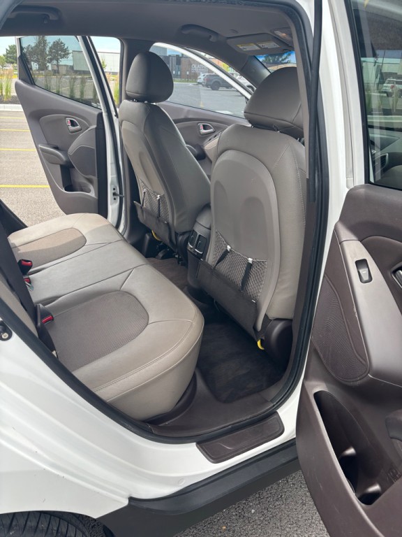 2014 Hyundai Tucson Image 9