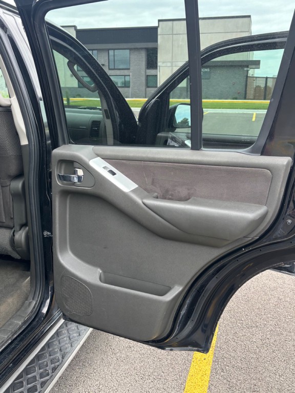 2008 Nissan Pathfinder Image 8