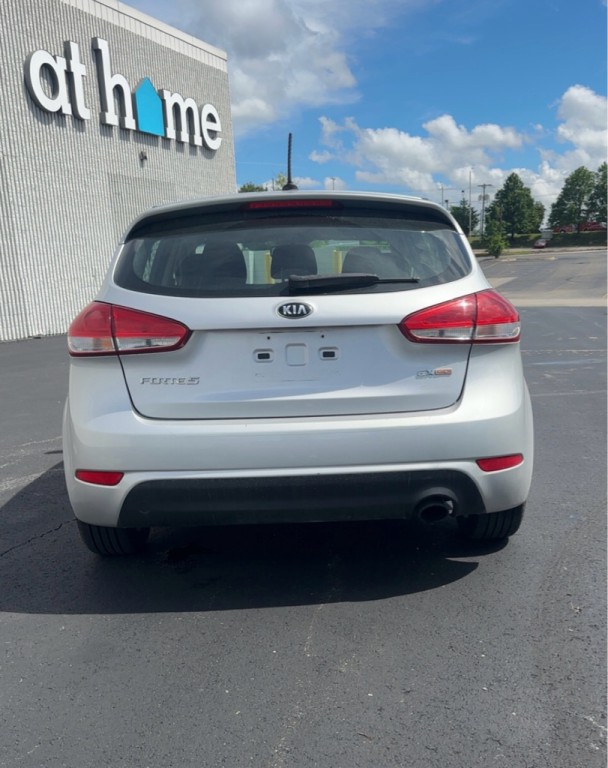 2015 Kia Forte Image 4