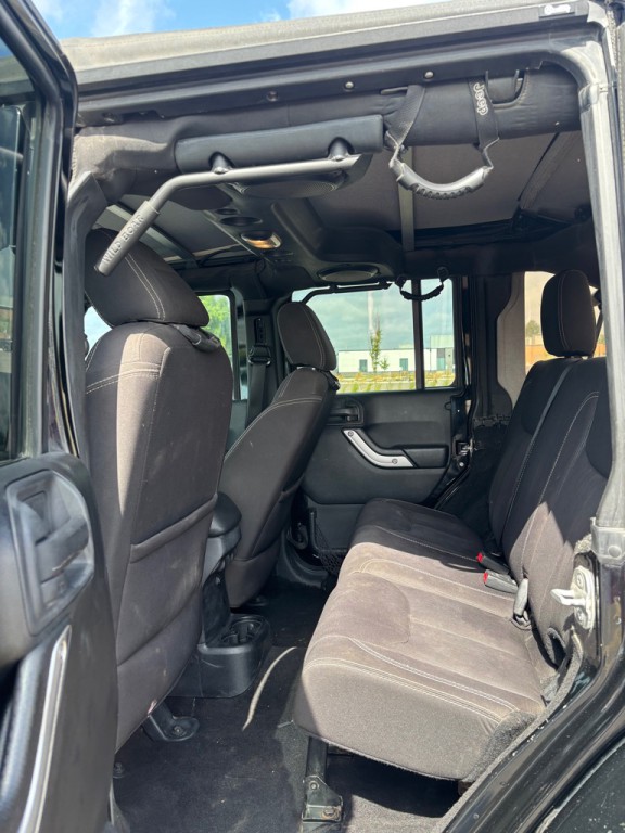2014 Jeep Wrangler Unlimited Image 11