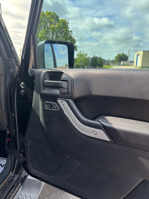 2014 Jeep Wrangler Unlimited Image 27