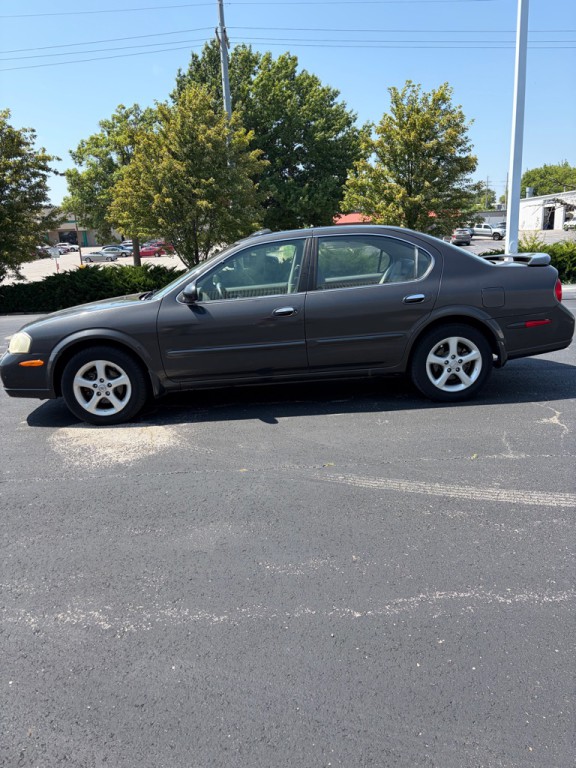 2001 Nissan Maxima Image 6