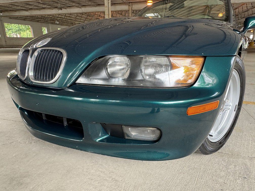 1996 BMW Z3 Image 2