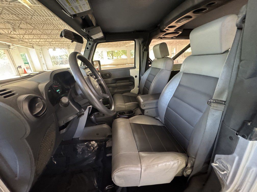 2008 Jeep Wrangler Image 11