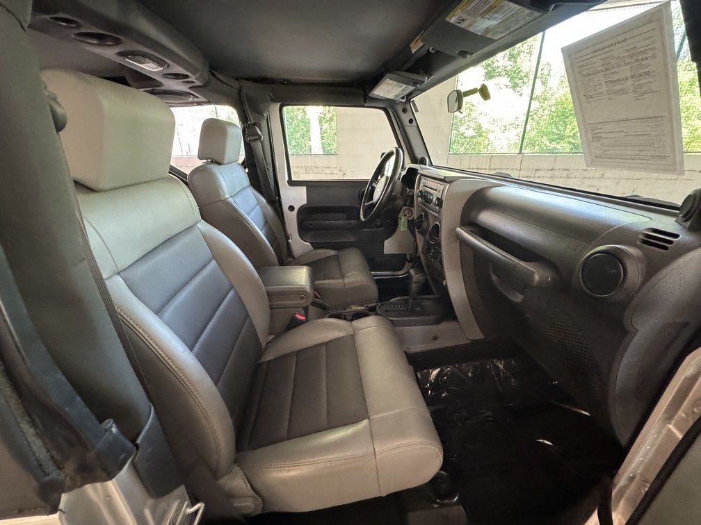 2008 Jeep Wrangler Image 14
