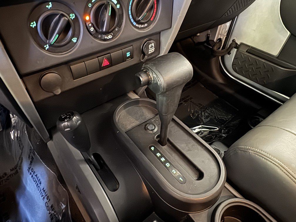 2008 Jeep Wrangler Image 19