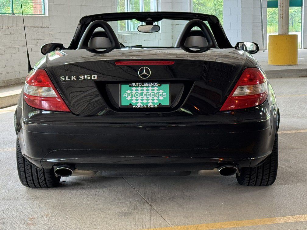 2005 Mercedes-Benz SLK-Class Image 5