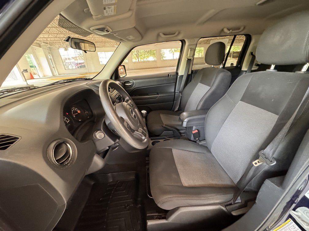 2014 Jeep Patriot Image 10