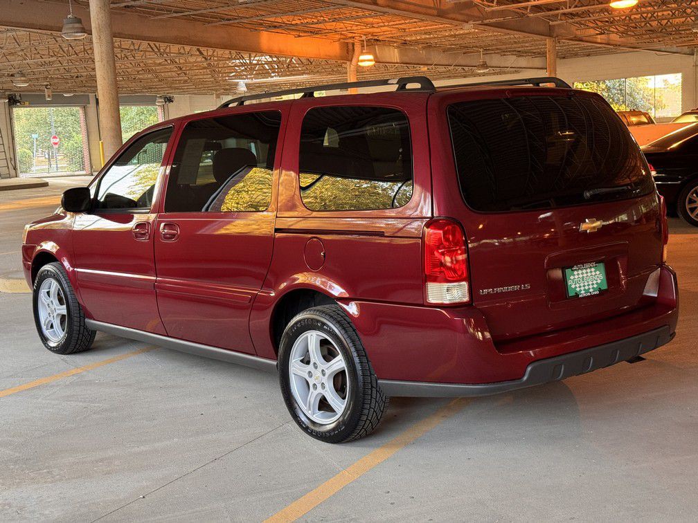 2005 Chevrolet Uplander Image 4