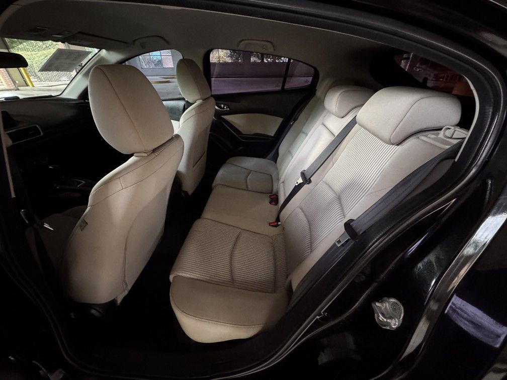 2014 Mazda Mazda3 Image 10