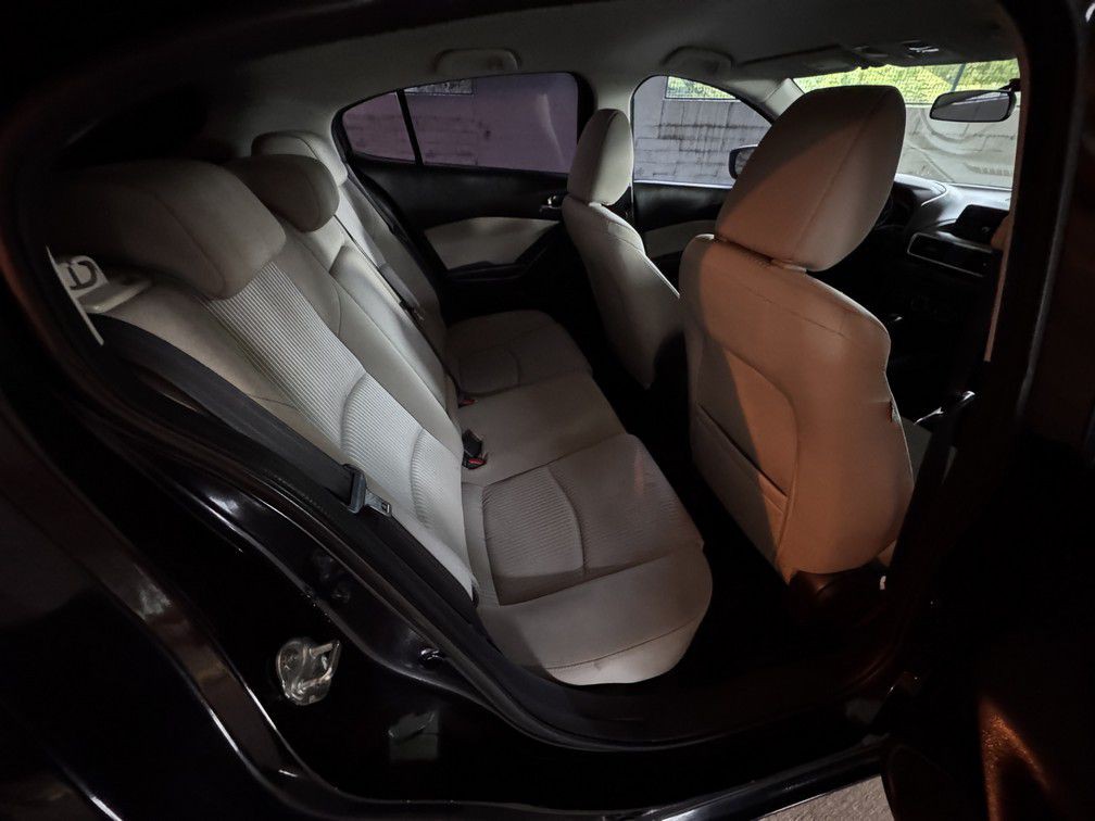 2014 Mazda Mazda3 Image 12
