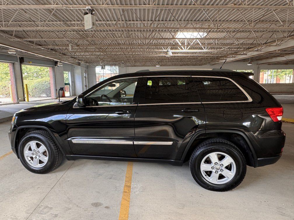 2012 Jeep Grand Cherokee Image 3